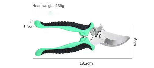 Pruner garden scissors