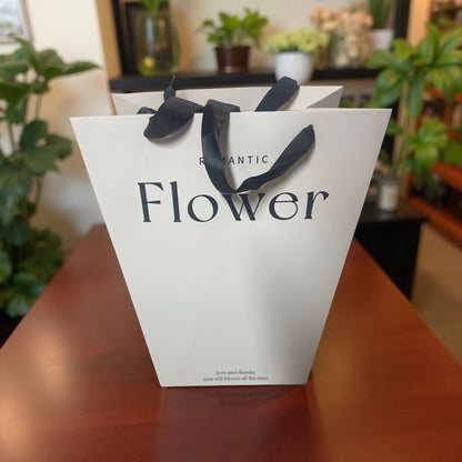 Handbag Bouquet Flowers ( White )