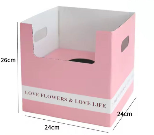 Box Vases or pot plants ( 26x24x24cm)