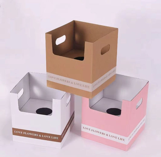 Box Vases or pot plants ( 26x24x24cm)